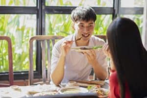 ランチを始めたいオーナー様必見！定額ランチサービス「POTLUCK」開始