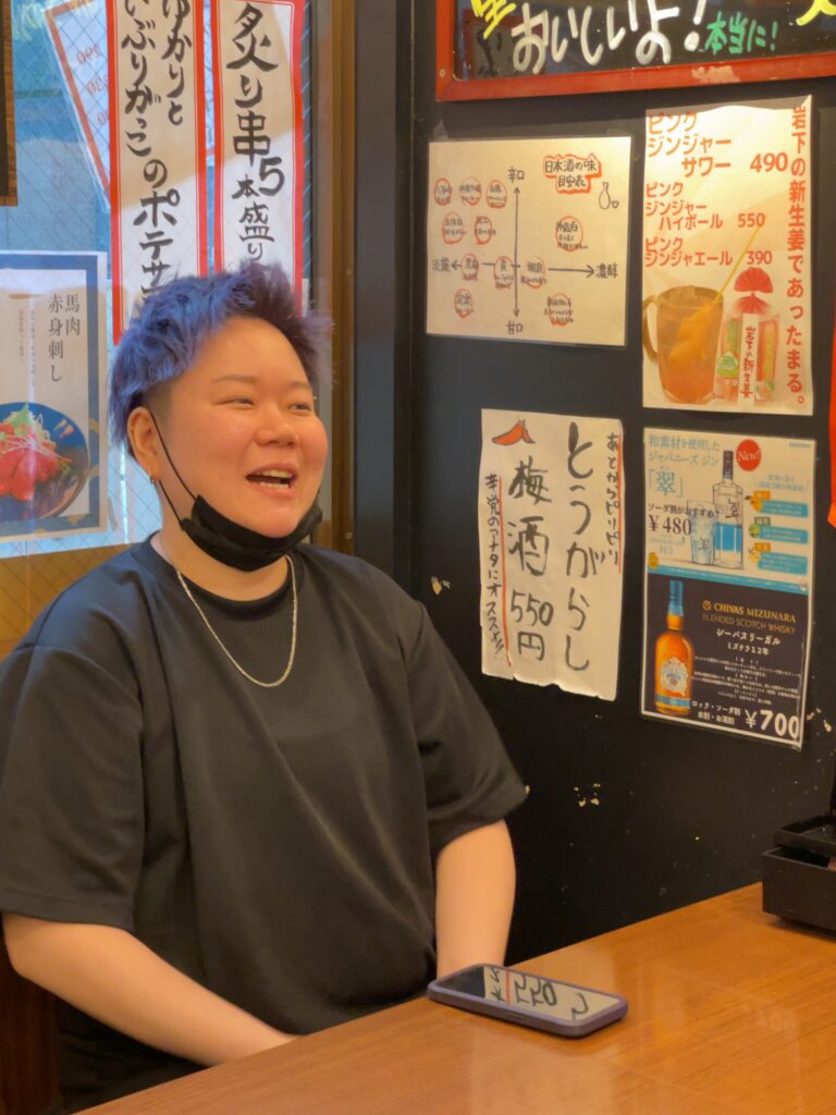 インタビューを受けてくださっている『新宿オイスターズインク』藤田様